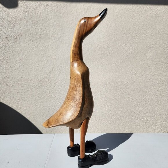 Vintage Duck in Lace-up Black Shoes Boots Home Decor Carved Wooden Wood - SUPER - Picture 2 of 16